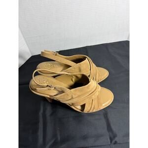Vince Camuto Fencheli Slingback Crisscross Strap design Size 10